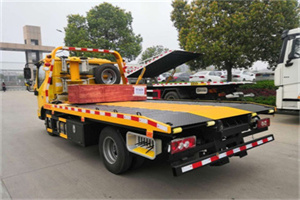 涧西道路救援拖车报价